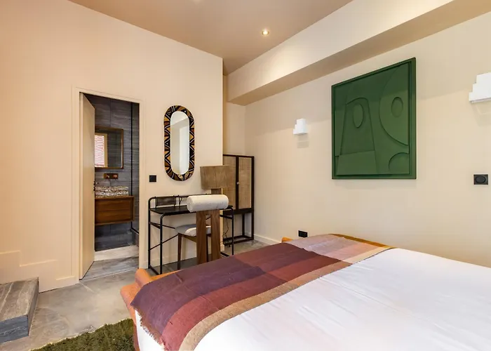Nochichi-collections - Place Des Vosges Appartement